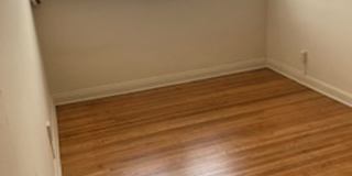 1642 Charles Gallery 17