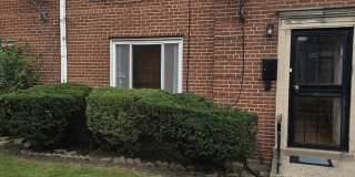 1813 W Norwood Street Gallery 1