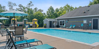 Galbraith Pointe Apartments and Townhomes Gallery 40