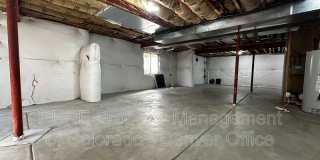 5368 Owens Street Gallery 14
