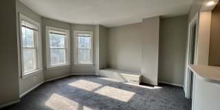 1323 N. Dupont Street - B Gallery 9