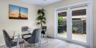 2274 N Indian Canyon Drive Gallery 10
