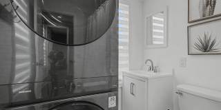 148 Heck Avenue Gallery 17