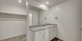 Upgraded 5 bedroom home in Cul-De-Sac!! Gallery 33