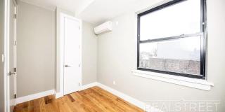1526 Park Place Gallery 15