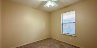 Gorgeous Brick Home for Rent! - 3 Bedroom, 2 Bath, 2 Car garage - 1,797 sf Gallery 20