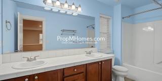 Beautiful Three Bedroom Home in Bethany - Available Now! Gallery 20