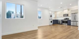 5346 1/2 Oakland Street Gallery 32