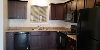 412 North Sioux Boulevard - 12 Gallery 1