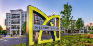 District Midtown Gallery 71
