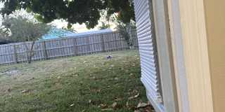 2561 Southeast Victory Avenue Gallery 3