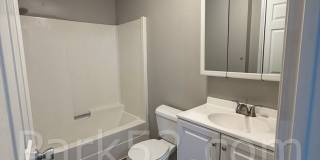 1/2 Off the 1st Full Month's Rent! Tacoma Area Fourplex - 2 Bedroom 1 Bathroom Apartment 1/2 Off the 1st Full Month's Rent! Tacoma Area Fourplex - 2 Bedroom 1 Bathroom Apartment Gallery 13