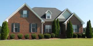 409 Pointe Drive Gallery 1