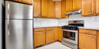 502 N MANSFIELD Street N Gallery 11