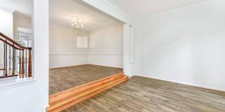 42485 REGAL WOOD Gallery 12