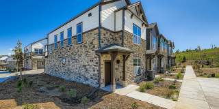 The Artifact Townhomes Gallery 16