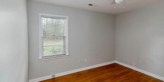 4 Bedroom 2 Bath House in Lawton Bluff - James Island Gallery 6