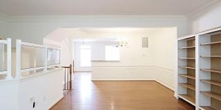 Pet-Friendly Cherry Hill Townhome Gallery 6