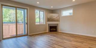 Beautiful home in gated community Gallery 11