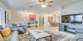 1790 Piper Bay Gallery 7