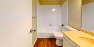 Two Bedroom Apartment Home with Beautfiul Courtyard views Gallery 38