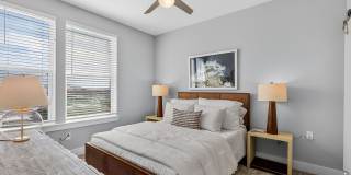 RISE Doro Gallery 36