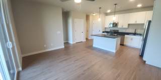 880 N Main Gallery 9