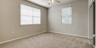 Ellery at Lake Sherwood Gallery 14