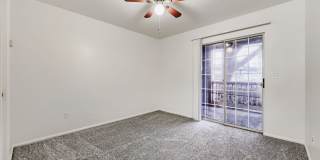 Updated 1 Bedroom Condo Near DTC Available Now Gallery 6