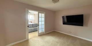 1.5 Bedrooms - 1.5 Bathrooms Split Level House -  Mt. Helix Artist’s Colony Executive Rental Gallery 18