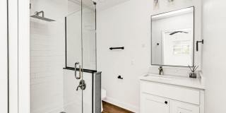 3 Bedroom Home In Broadmoor Gallery 8