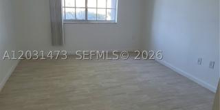 2021 Renaissance Blvd Gallery 17