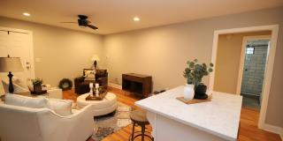 1007 Vernon Street Gallery 26