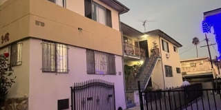 946 S Kingsley Dr Gallery 1
