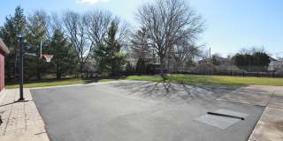 409 Lexington Drive Gallery 31