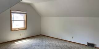 5 Bedroom Across from NDSU!! Gallery 18
