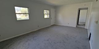 281 South Hampton Road Gallery 3