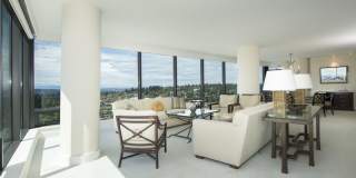 650 Bellevue Way NE Gallery 10