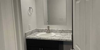 Camelot East Apartments Gallery 16