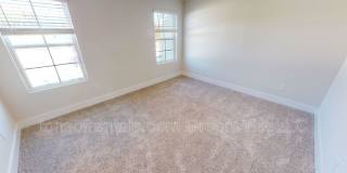 908 Yarn Way Gallery 10