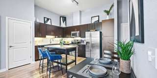 Paseo at Winter Park Village Gallery 34