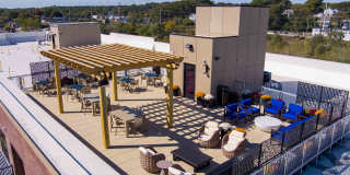 Creekline at Fairfield Gallery 19