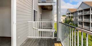 Platinum Valley Apartments Gallery 48