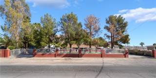 724 N Fogg Street Gallery 1