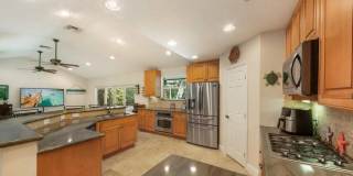 2220 W Pineridge Court Gallery 10