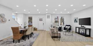 2932 YOST Place NE Gallery 5