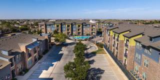 Anatole on Briarwood Gallery 44