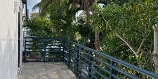 202 NE 211th Ter Gallery 32