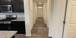 3 Bed 2 Bath House in Windsor! Gallery 9