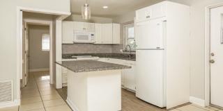 Alluring  Single Family Home | 3 BR/2BA | Front and Backyard! Gallery 7